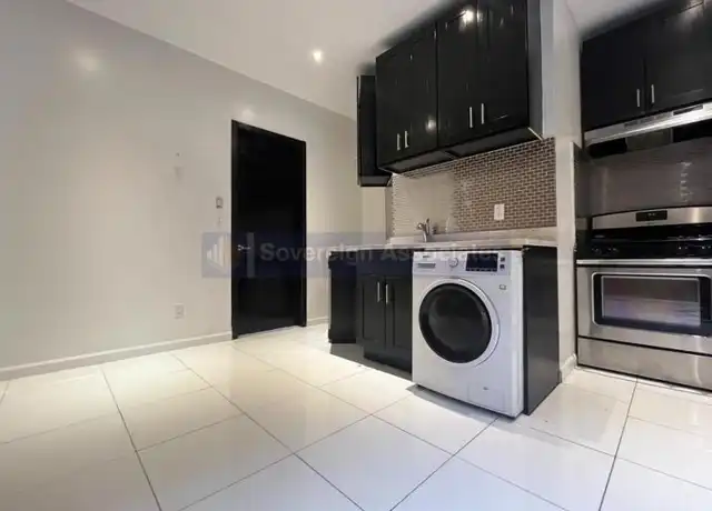 Property at 342 Manhattan Ave, New York, NY, 10026, 4 beds, 1 bath, [object Object]