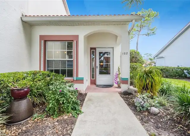 Property at 636 Windsor Sq #102, Naples, FL, 34104, 2 beds, 2 baths, [object Object]