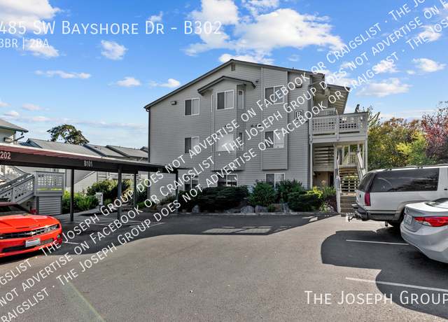 Photo of 485 SW Bayshore Dr Unit B302, Oak Harbor, WA 98277