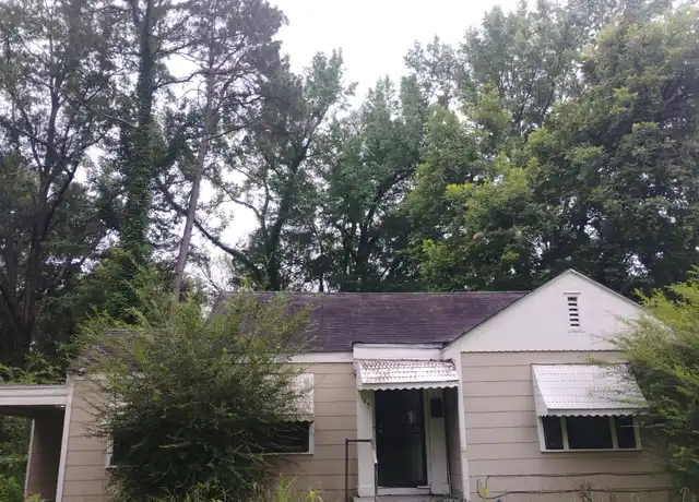 Property at 145 Sollitt St, Jackson, MS, 39209, 2 beds, 1 bath, [object Object]