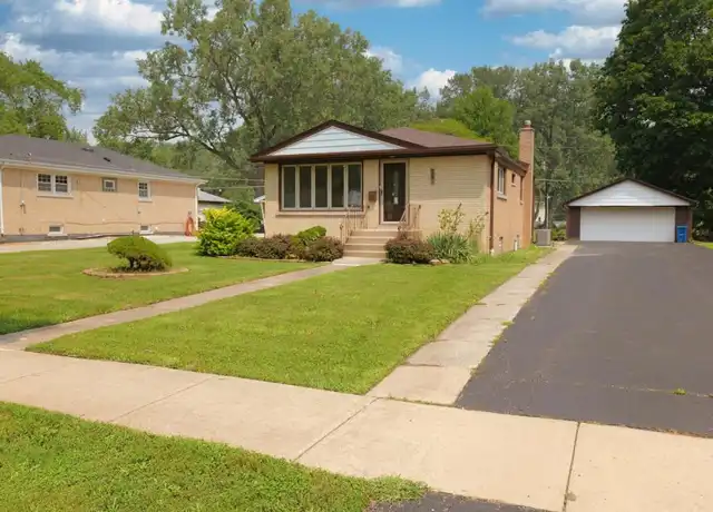 Property at 8415 Laramie Ave, Burbank, IL, 60459, 5 beds, 2 baths, [object Object]