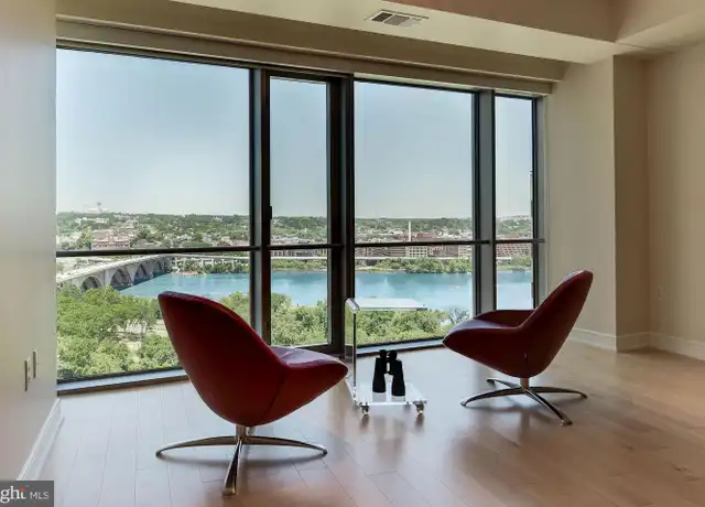 Property at 1111 19th St N #1810, Arlington, VA, 22209, 1 bed, 1 bath, [object Object]