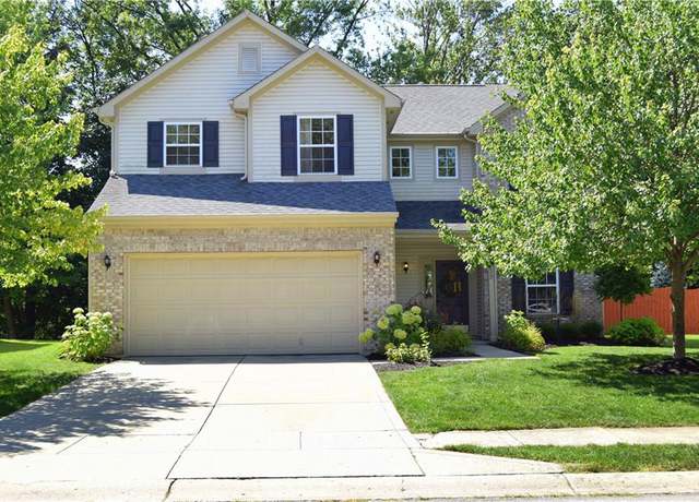 Photo of 10655 Trailwood Dr, Fishers, IN 46038