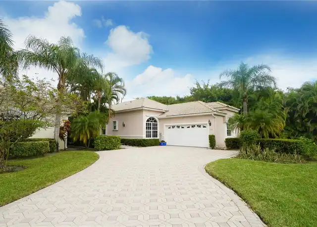 Property at 9025 Long Lake Palm Dr Unit 1, Boca Raton, FL, 33496, 4 beds, 3.5 baths, [object Object]