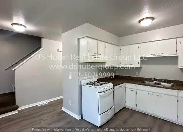 Property at 1001 Vincent Ct Unit 1009, Lansing, MI, 48910, 3 beds, 1 bath, [object Object]