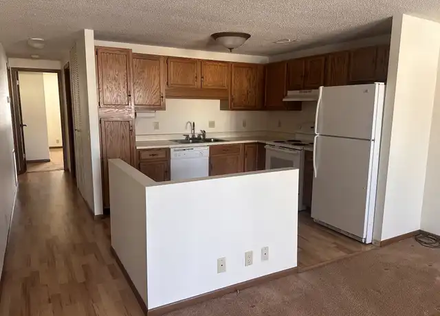 Property at 101 Industrial Dr Unit 1B, Anna, IL, 62906, 2 beds, 1 bath, [object Object]