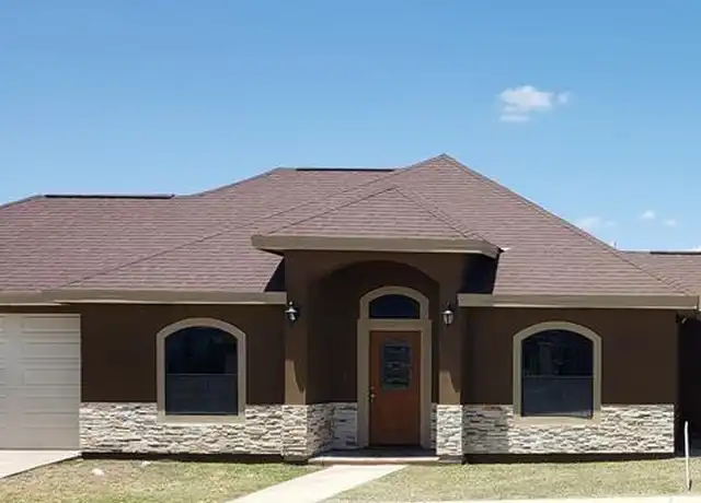 Property at 1698 E Rio Grande St Unit 1, Eagle Pass, TX, 78852, 3 beds, 2 baths, [object Object]