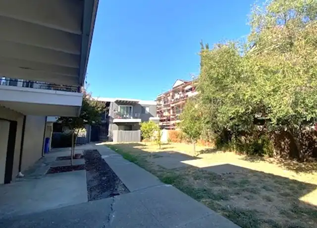 Property at 1835 Robin Ln Unit 4, Concord, CA, 94520, 2 beds, 2 baths, [object Object]