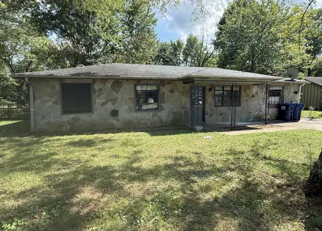 Property at 118 Dexter Cir, Madison, AL, 35757, 3 beds, 1 bath, [object Object]
