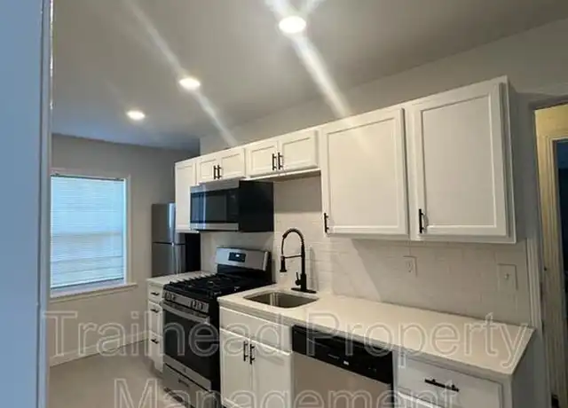 Property at 6417 Brookside Rd Unit 3N, Kansas City, MO, 64113, 1 bed, 1 bath, [object Object]