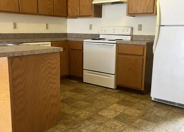 Property at 302 Spruce St Unit 2, Heber Springs, AR, 72543, 2 beds, 1 bath, [object Object]
