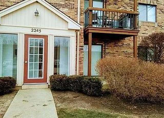 Photo of 2245 Nichols Rd Unit B, Arlington Heights, IL 60004