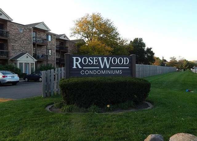 Photo of 2245 Nichols Rd Unit B, Arlington Heights, IL 60004