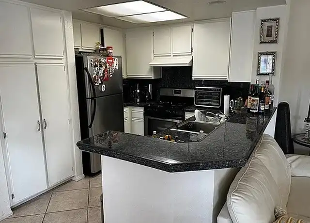 Property at 19 Baya, Rancho Santa Margarita, CA, 92688, 1 bed, 1 bath, [object Object]