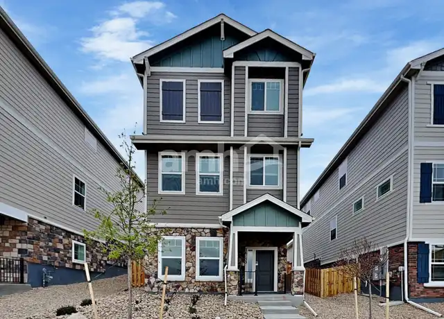 Property at 26153 E Calhoun Cir, Aurora, CO, 80016, 4 beds, 3.5 baths, [object Object]