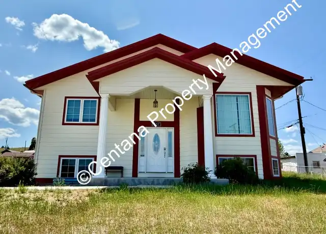 Property at 237 Vienna St, Butte, MT, 59701, 5 beds, 2 baths, [object Object]