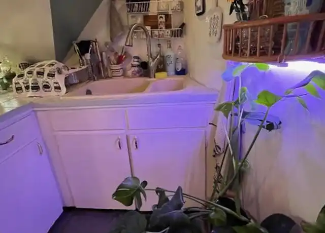 Property at 2 S Lincoln St, Denver, CO, 80209, 1 bed, 1 bath, [object Object]