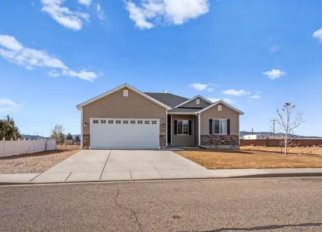 Property at 822 S 4475 W, Cedar City, UT, 84720, 5 beds, 3 baths, [object Object]