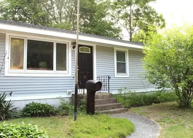 Property at 59 Arnold Rd, Coventry, RI, 02816, 2 beds, 1 bath, [object Object]