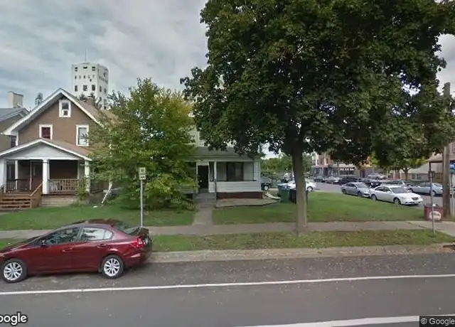 Property at 1231 SE 8th St Unit HOUSE (A), Minneapolis, MN, 55414, 6 beds, 2 baths, [object Object]