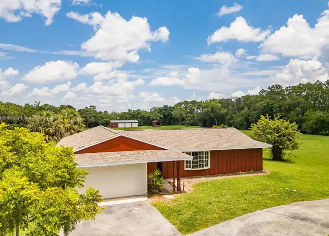 Property at 25 SW Appaloosa St, Stuart, FL, 34997, 3 beds, 2 baths, [object Object]