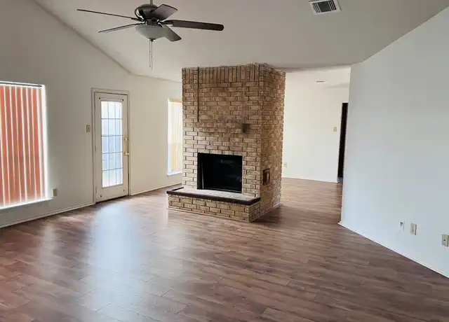 Property at 2239 Trail West St, Sugar Land, TX, 77478, 3 beds, 2 baths, [object Object]