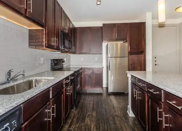 Property at 250 W Lancaster Ave, Fort Worth, TX, 76102, 1 bed, 1 bath, [object Object]