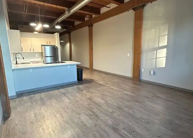 Property at 1601 Walnut St Unit 209, Kansas City, MO, 64108, 1 bed, 1 bath, [object Object]
