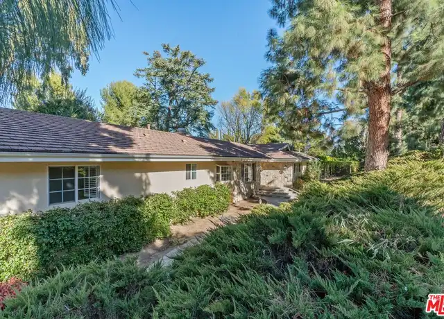 Property at 17035 Oak View Dr, Encino, CA, 91436, 4 beds, 3 baths, [object Object]