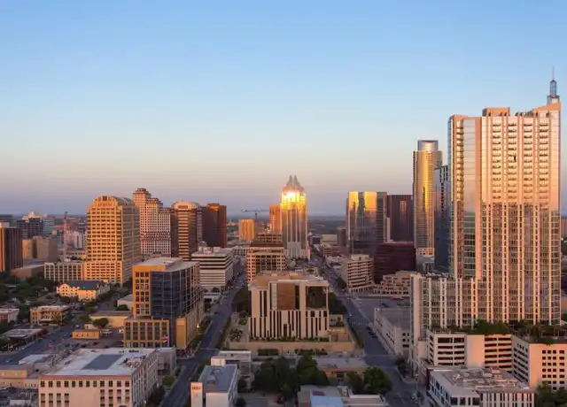 Property at 811 1/2 W 5th St, Austin, TX, 78703, 1 bed, 1 bath, [object Object]