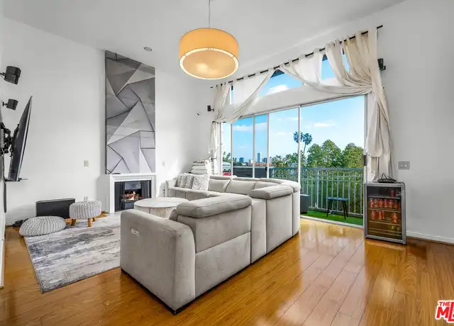 Property at 1481 S Shenandoah St Unit 101, Los Angeles, CA, 90035, 3 beds, 3 baths, [object Object]