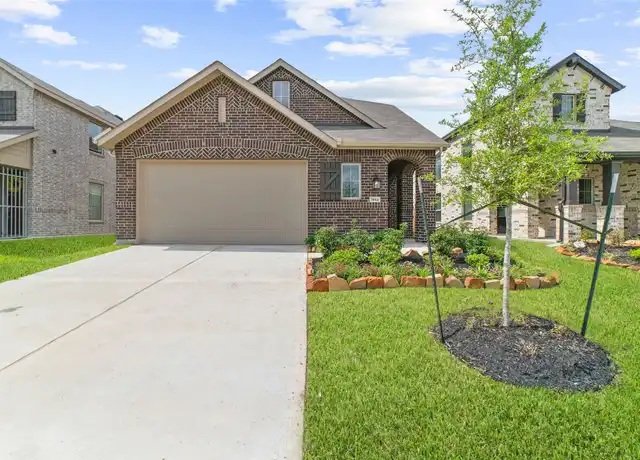 Property at 5014 Chestnut Orchard Dr, Houston, TX, 77066, 3 beds, 2.5 baths, [object Object]