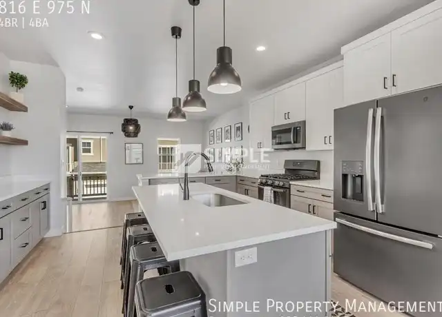 Property at 816 E 975 N, Layton, UT, 84041, 4 beds, 3.5 baths, [object Object]