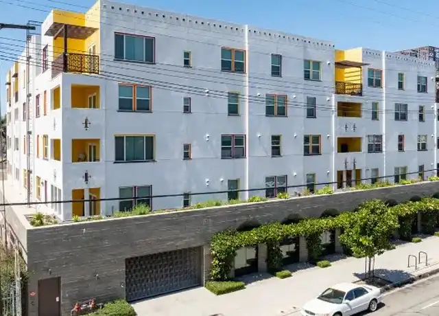 Property at 3411 Crenshaw Blvd, Los Angeles, CA, 90016, 1 bed, 1 bath, [object Object]