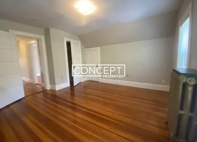Property at 262 Lake Ave, Newton Highlands, MA, 02461, 2 beds, 1 bath, [object Object]