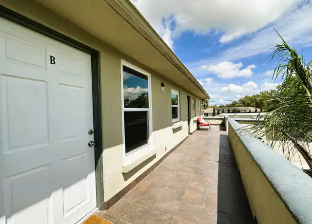 Property at 1854 S Highland Park Dr Unit B, Lake Wales, FL, 33898, 1 bed, 1 bath, [object Object]