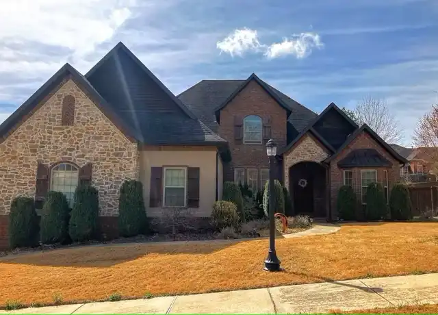 Property at 1701 NW Autumn Ave Unit NA, Bentonville, AR, 72712, 5 beds, 4.5 baths, [object Object]