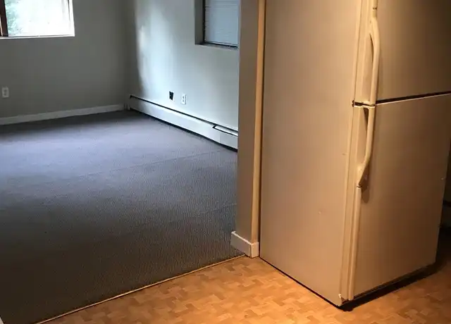 Property at 2637 Stillwater Rd E Unit 1, Maplewood, MN, 55119, 1 bed, 1 bath, [object Object]