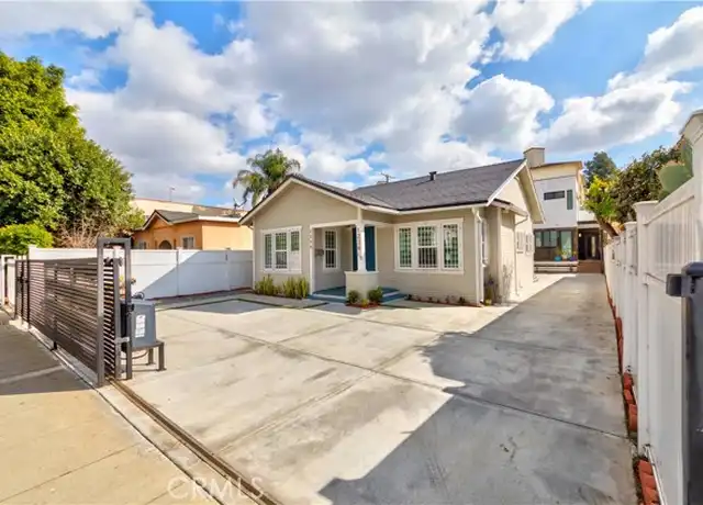 Property at 1238 S Muirfield Rd, Los Angeles, CA, 90019, 3 beds, 2 baths, [object Object]