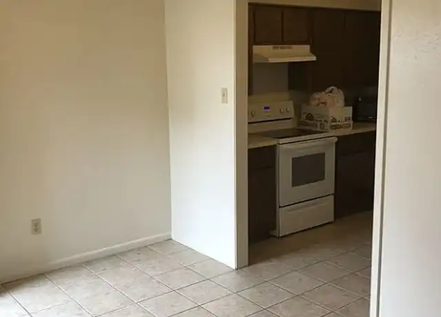 Property at 2815 Longmire Dr Unit B, College Station, TX, 77845, 2 beds, 1.5 baths, [object Object]