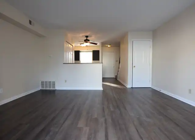 Property at 1271 Summit St Unit H, Columbus, OH, 43201, 2 beds, 1 bath, [object Object]