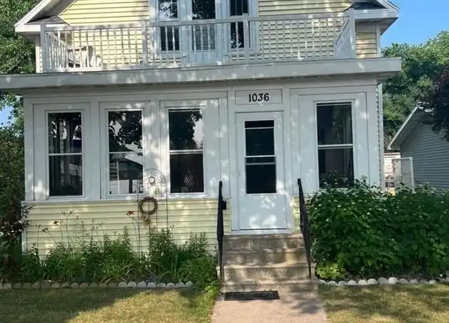 Property at 1036 S 4th Ave, Wausau, WI, 54401, 2 beds, 1 bath, [object Object]