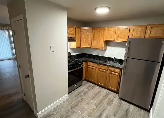 Property at Henry Terrace 10 - 10 Henry Ter, Worcester, MA, 01607, 1 bed, 1 bath, [object Object]