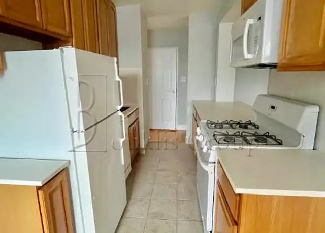 Property at 1670 Bell Blvd Unit 313, Flushing, NY, 11360, 2 beds, 1.5 baths, [object Object]