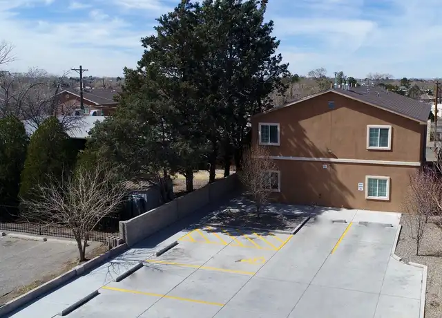 Property at 509 Valencia Dr SE Unit 4, Albuquerque, NM, 87108, 2 beds, 1 bath, [object Object]