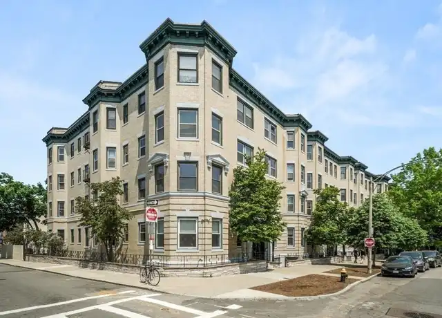 Property at 1427 Commonwealth Ave #201, Brighton, MA, 02135, 1 bed, 1 bath, [object Object]