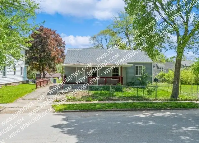 Property at 1439 8th St, Des Moines, IA, 50314, 3 beds, 2 baths, [object Object]