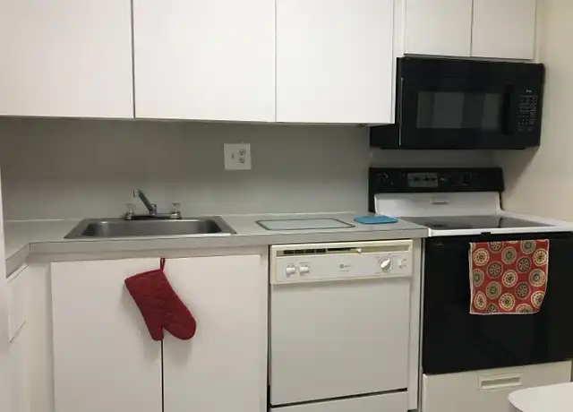 Property at 8051 S Colony Cir Unit 18-105, Tamarac, FL, 33321, 2 beds, 2 baths, [object Object]