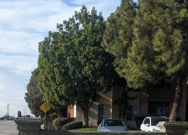 Property at 730 James Rd Unit 43, Bakersfield, CA, 93308, 2 beds, 1 bath, [object Object]