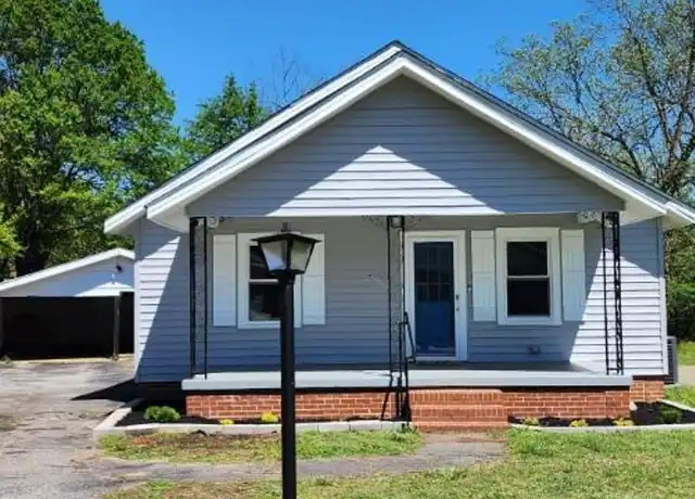 Property at 107 Bennett St, Greer, SC, 29651, 3 beds, 2 baths, [object Object]